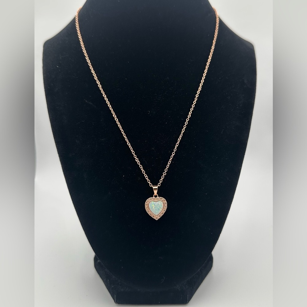 Heart Pendant Necklace with Opal Stone - Rose Gold plated